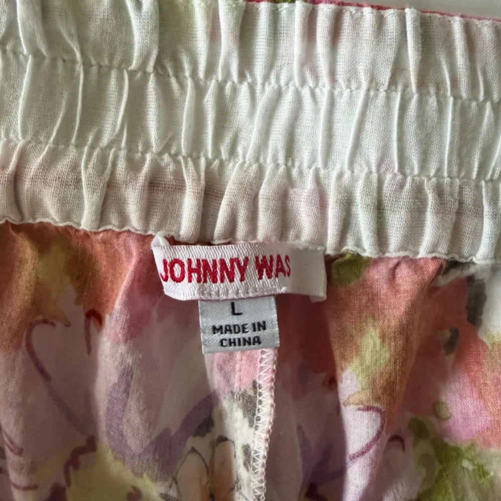 Johnny Was Wild Garden Cotton Shorts Size L - Picture 4 of 9